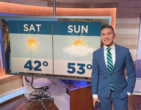 erick adame naked|Meteorologist Erick Adame’s Firing Over Online Sex Prompts。